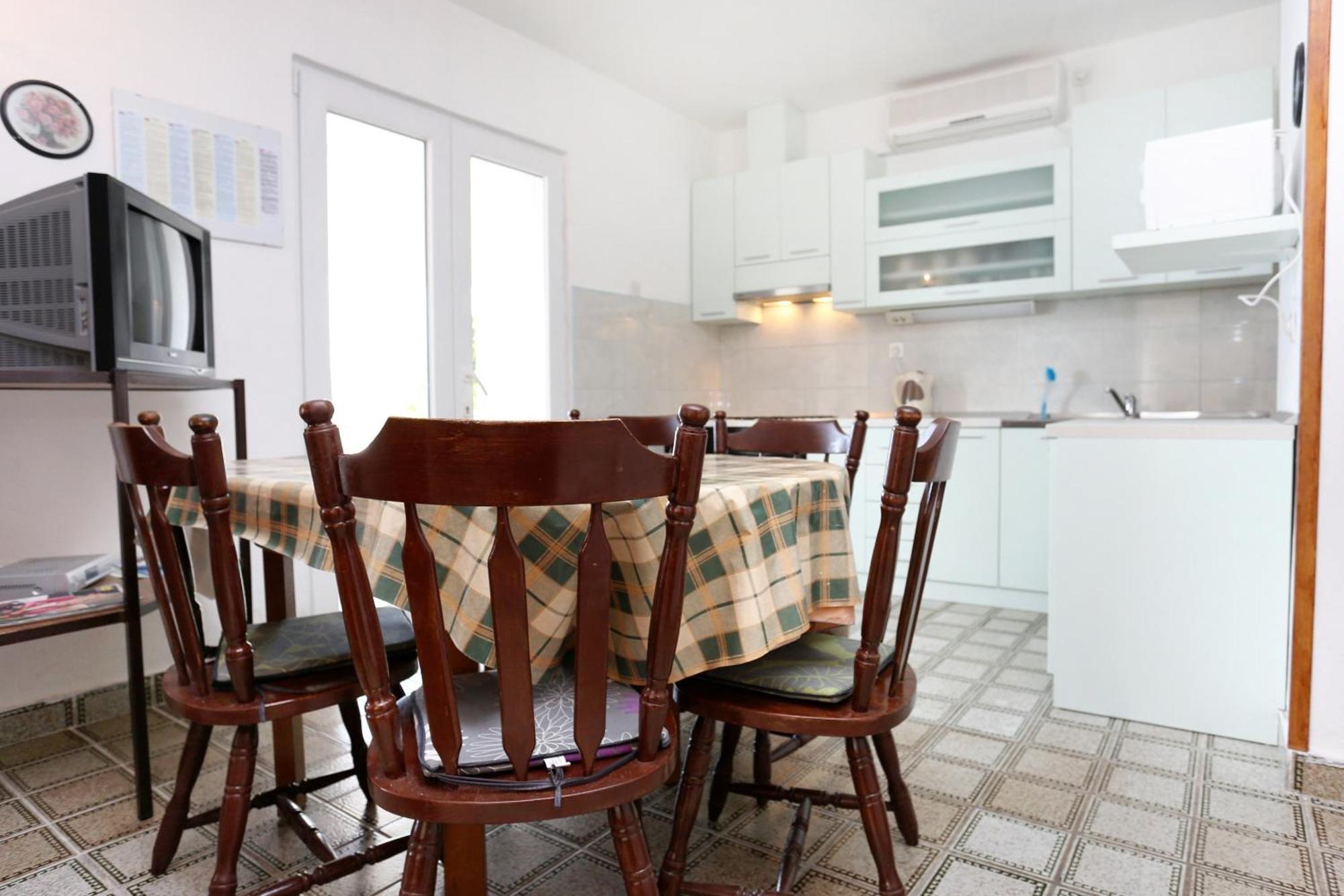 Apartments By The Sea Pisak, Omis - 1014 部屋 写真